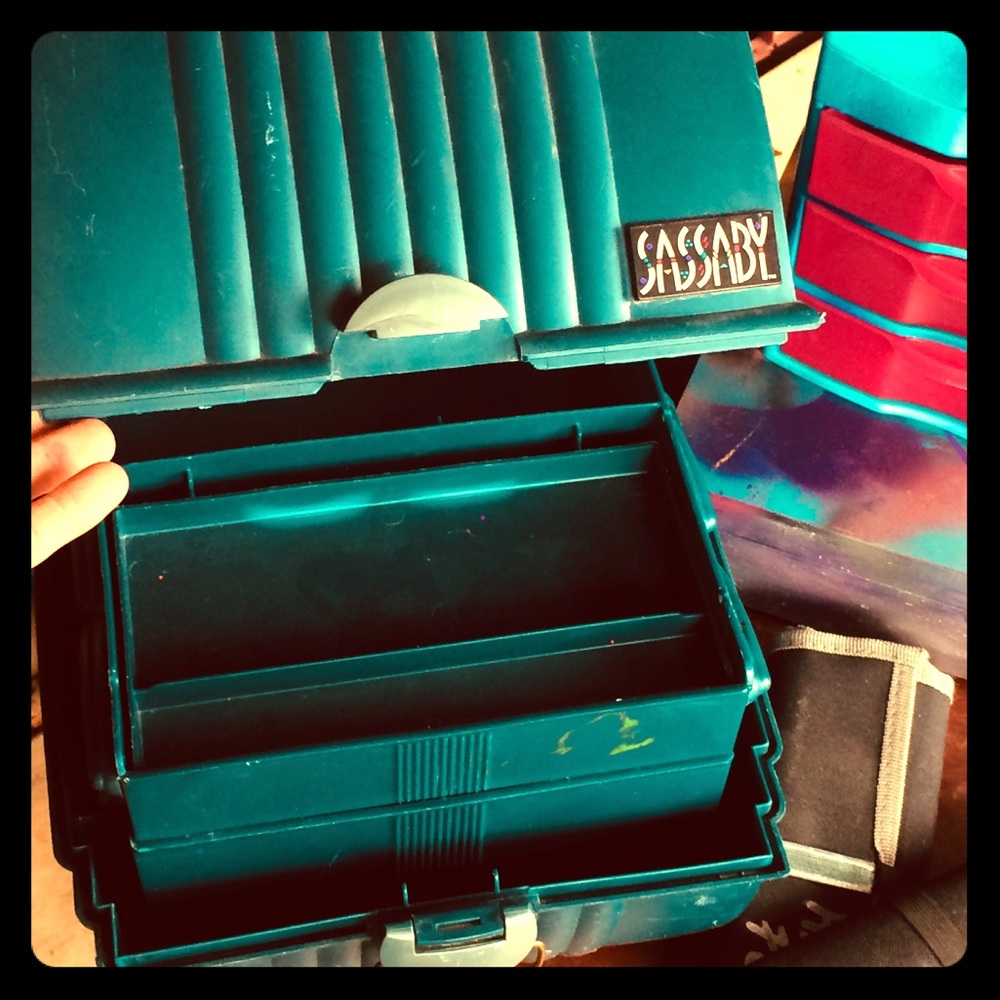BUNDLE Art boxes vintage